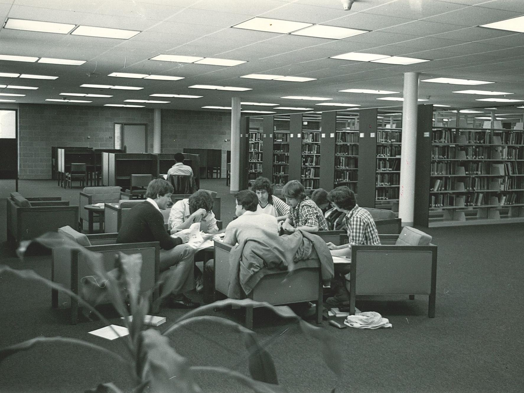 Penn State Brandywine Vairo Library