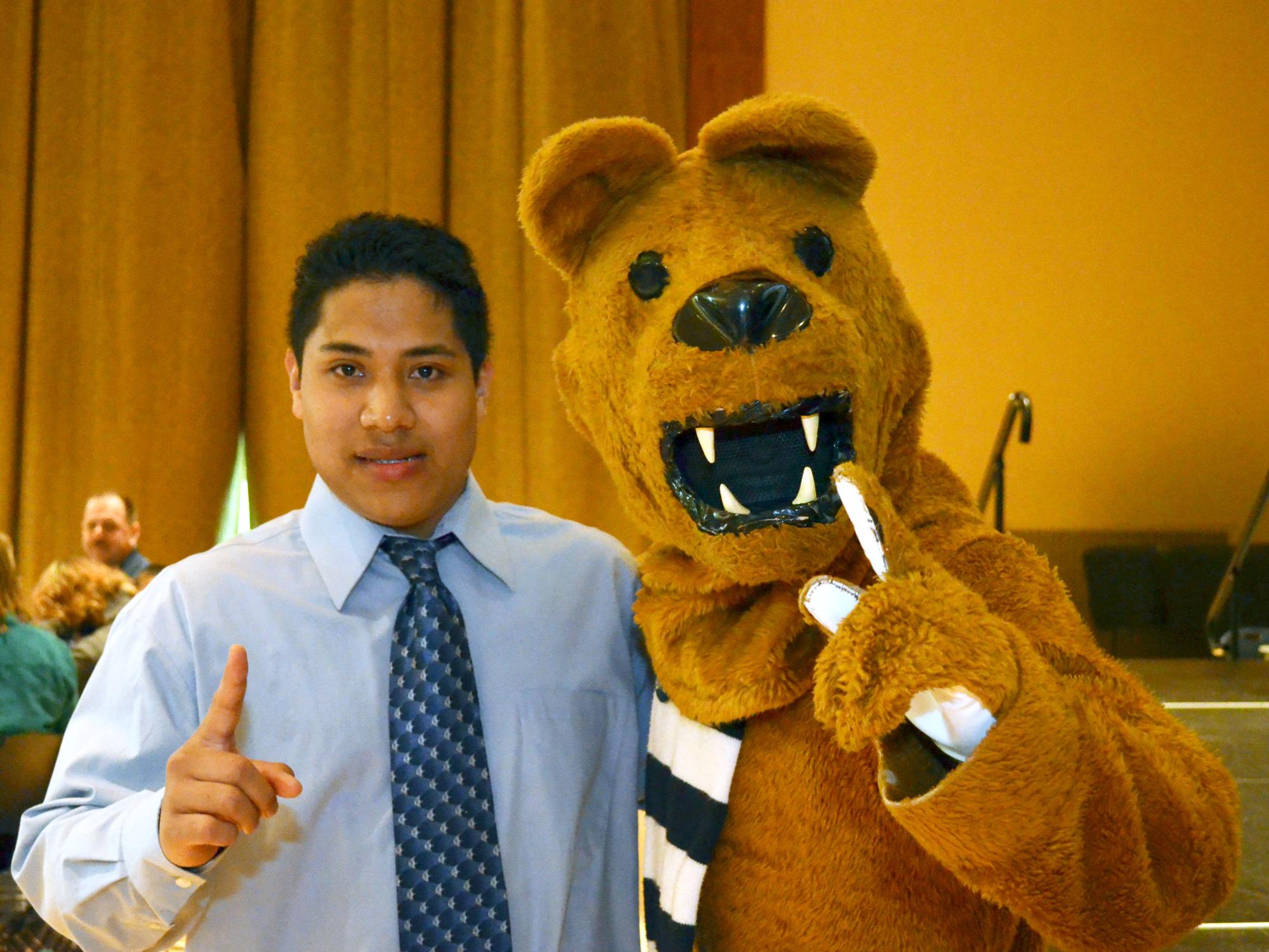 Austin Bowen and the Nittany Lion