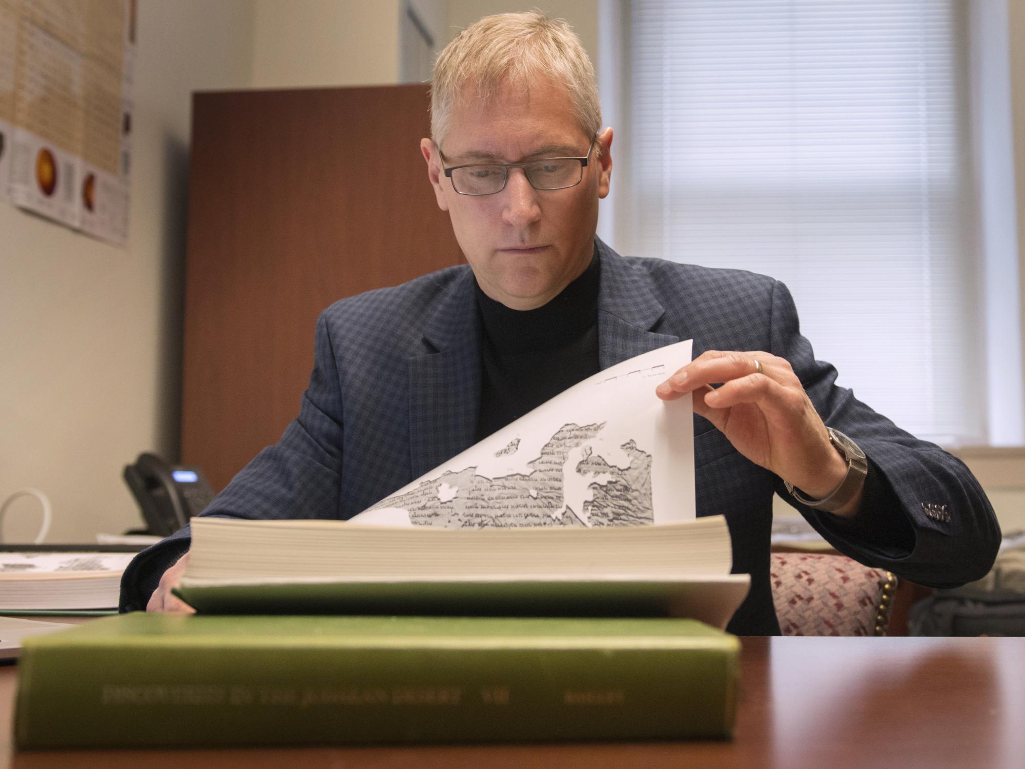 Falk viewing book