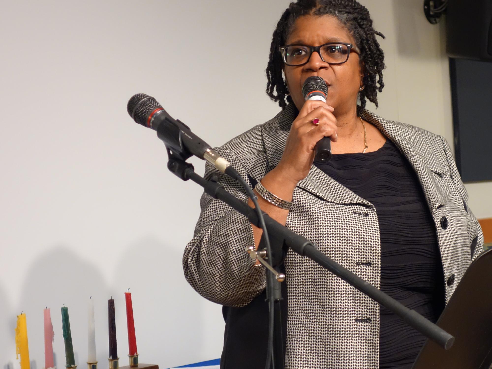 Diane Hightower makes remarks at Unity Dinner celebration