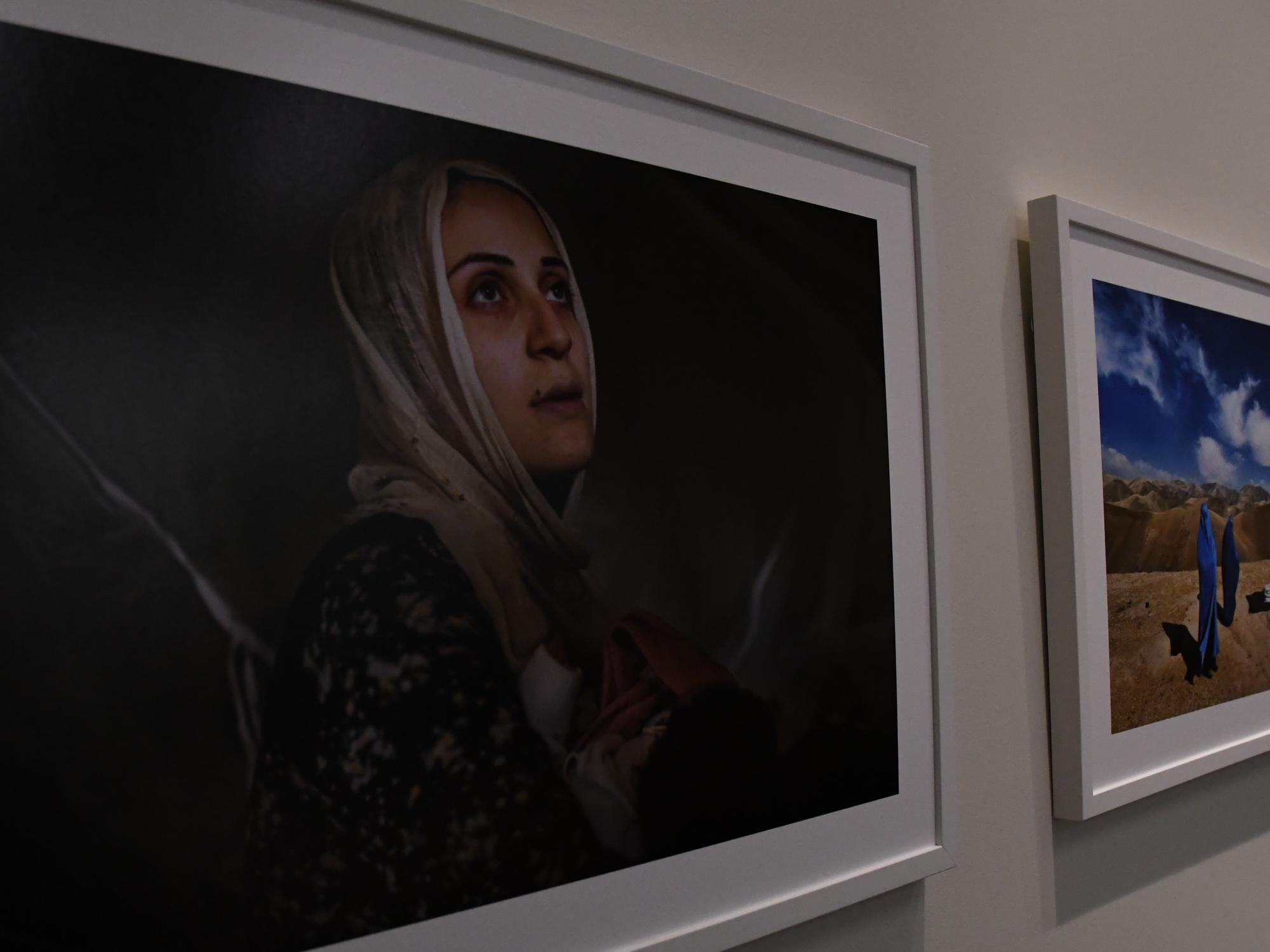 Addario's photographs on display
