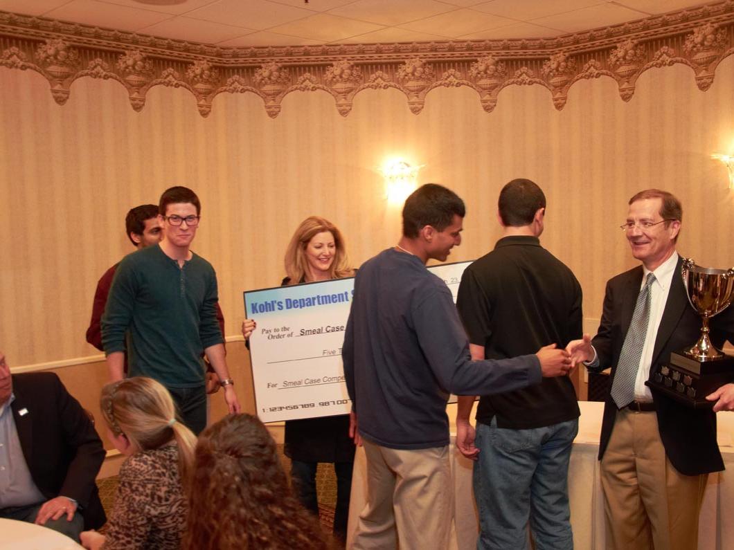 The 2013 Smeal Case Competition winners accept their award