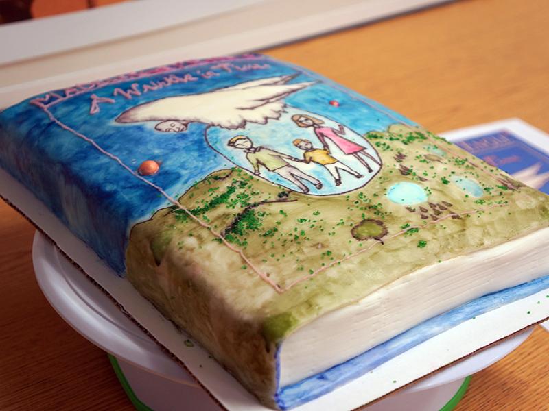 Preeya Kuray make edible watercolors using food coloring and vodka to recreate the cover of “A Wrinkle in Time.”