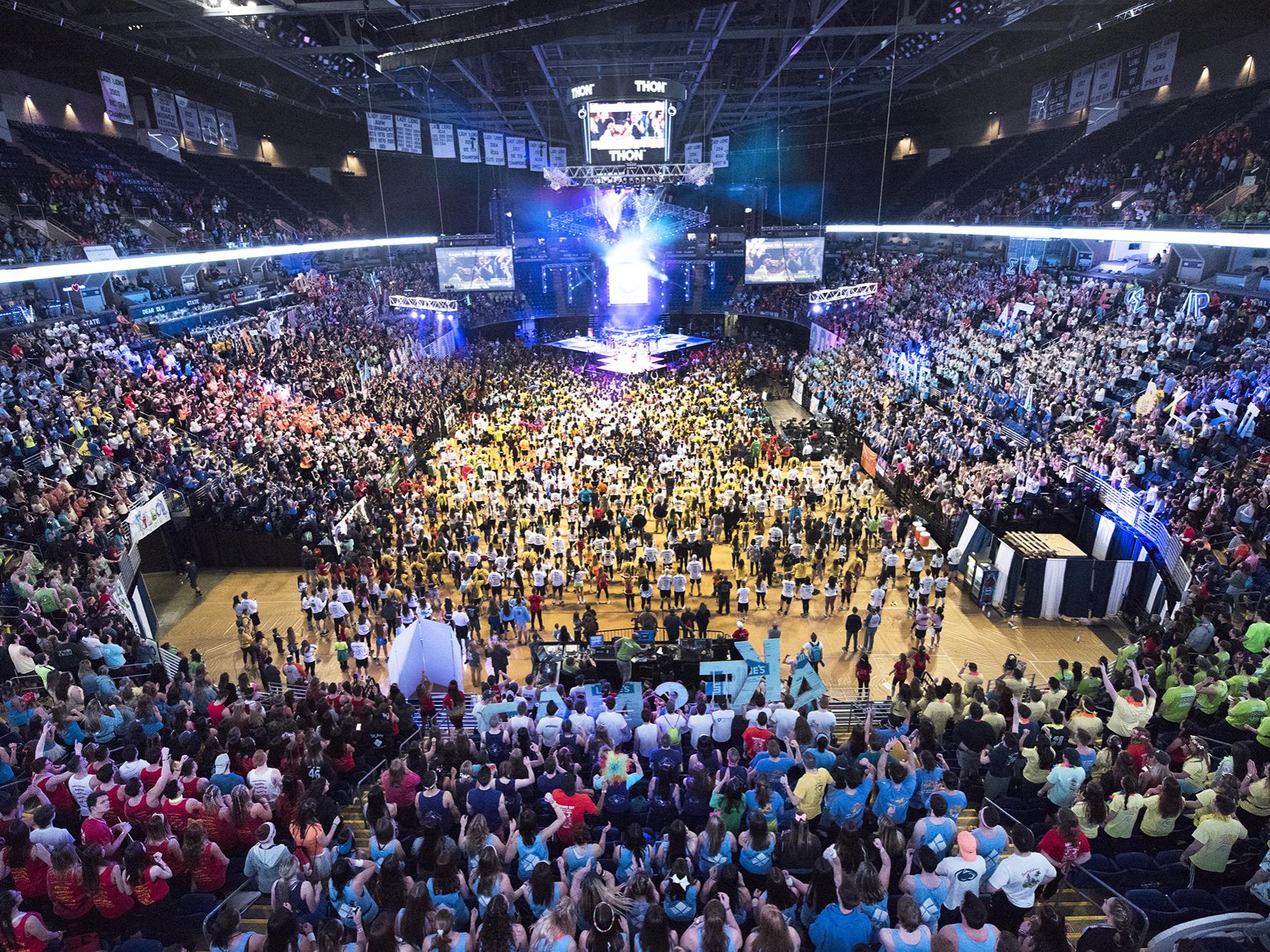 Thon 2018 wide shot