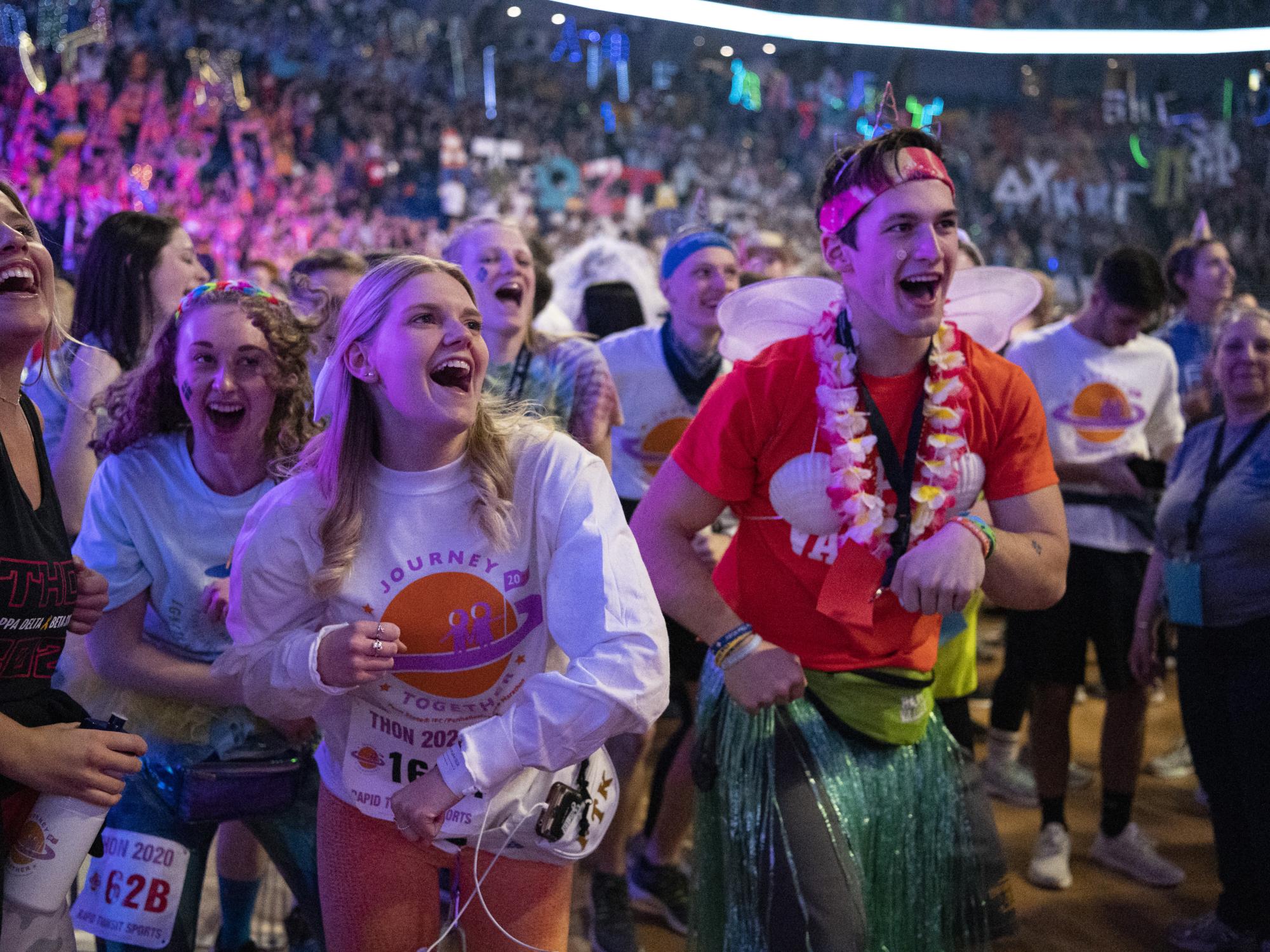 THON dancers 