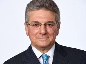 Head shot of Alan Guttman