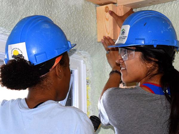 Schuylkill HFHQ students build a home