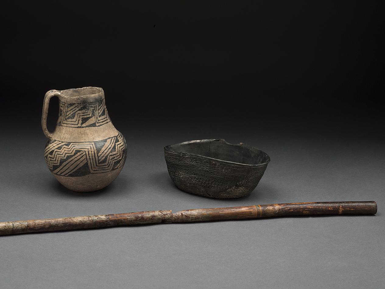 pottery from room 33