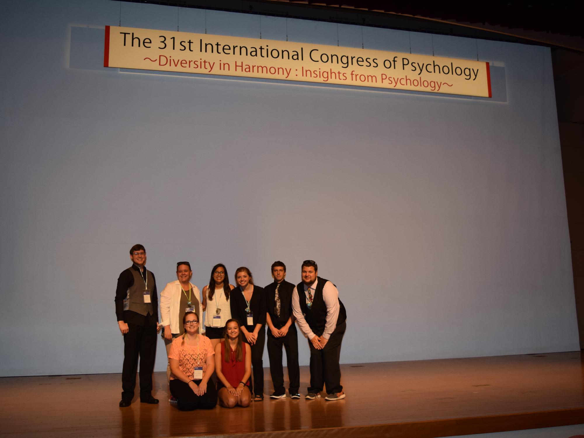 An image of students at the International Congress of Psychology Conference.