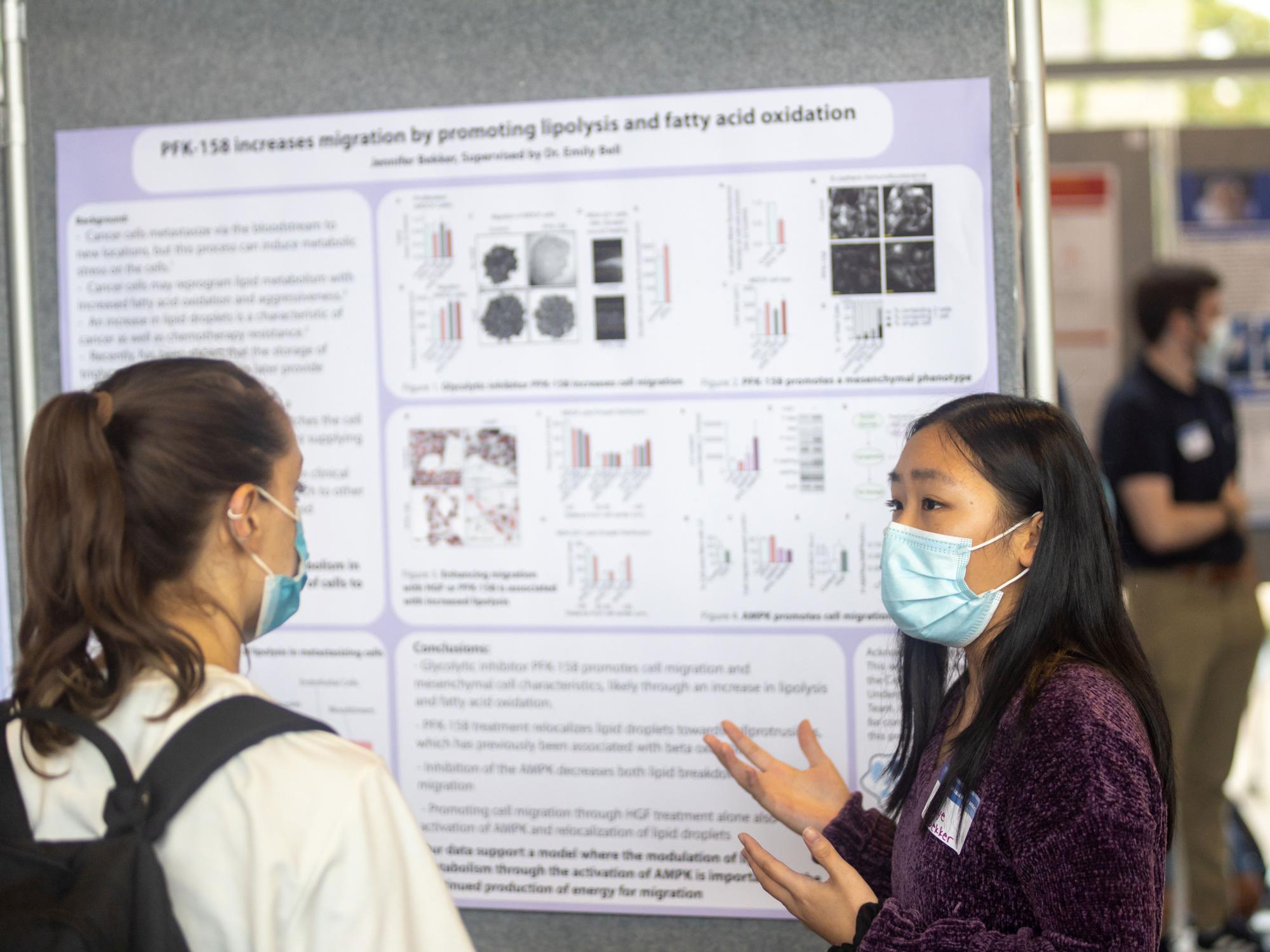 Jennifer Bekker, an undergraduate majoring in biology