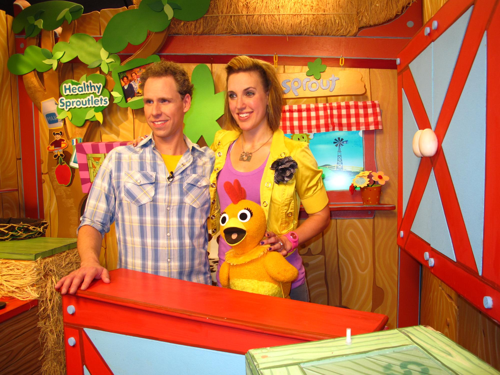 Rockstar nutritionist Jill Jayne appears on Sprout with Chica Chicken