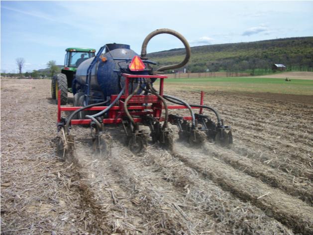 tractor injecting manure