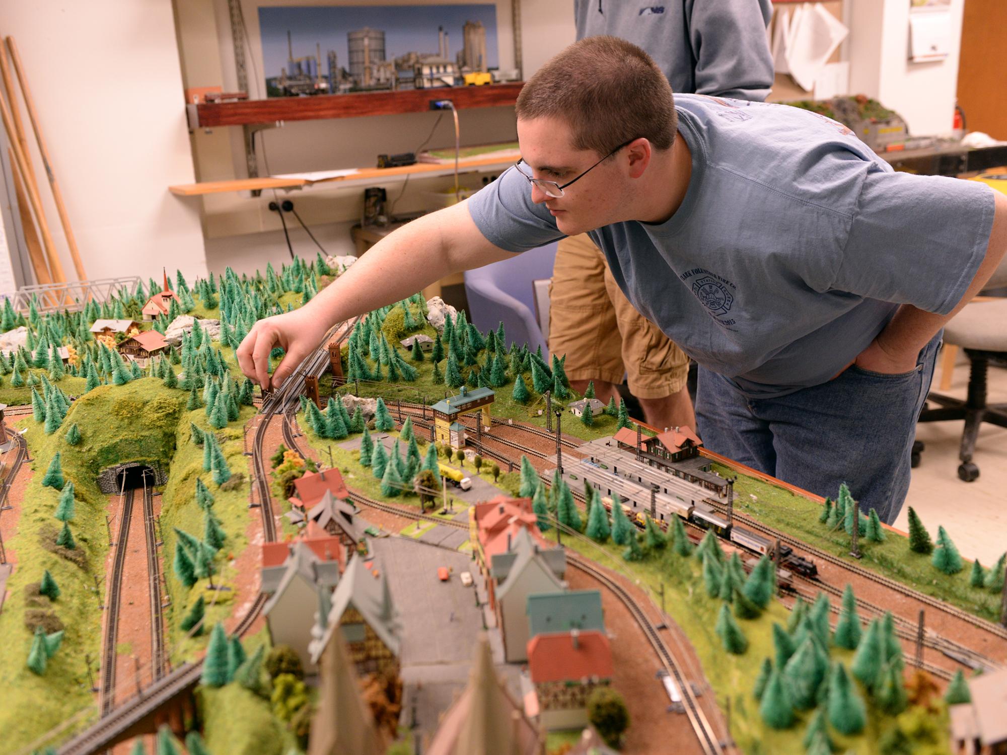 Model railroad Z-scale