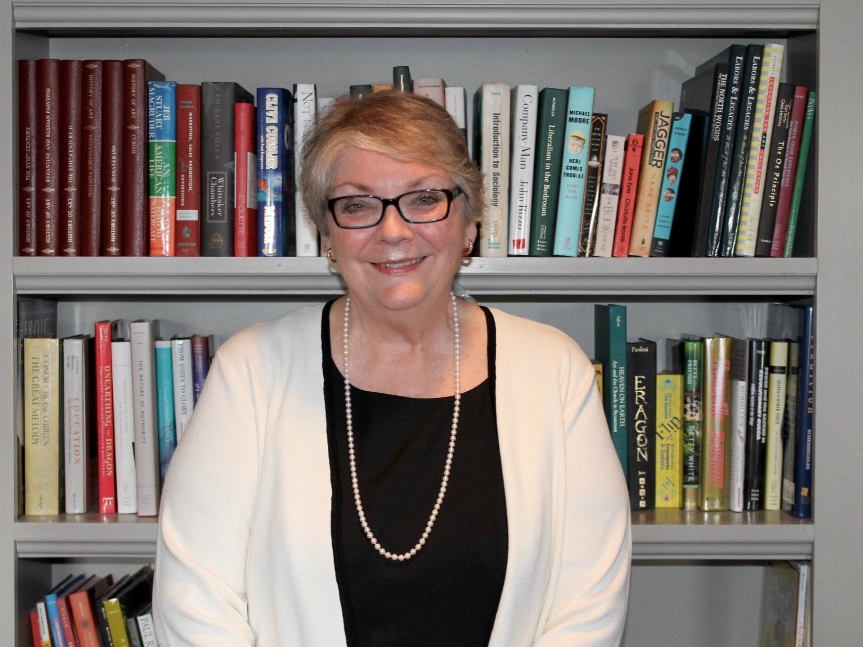 Mary Marsh ('69, LEC)
