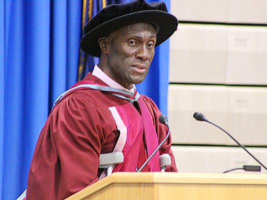 Chancellor Francis K. Achampong addresses new students during Founders Convocation.