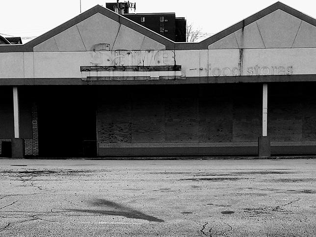 Image of an deserted building. 