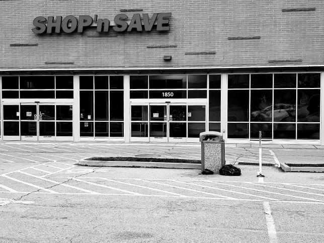 Image of a Shop'n Save Grocery Store 