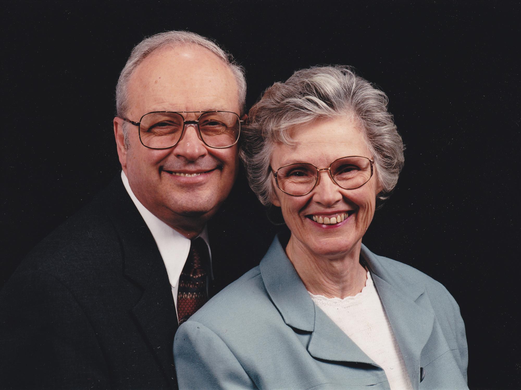 A portrait of Bob and Donna Simoneau