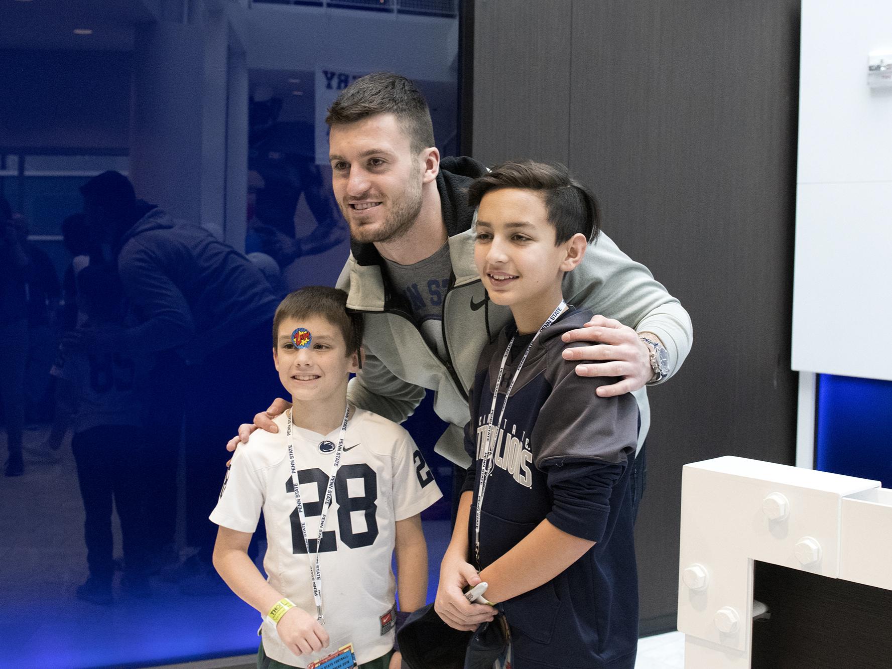 Jesse James at THON