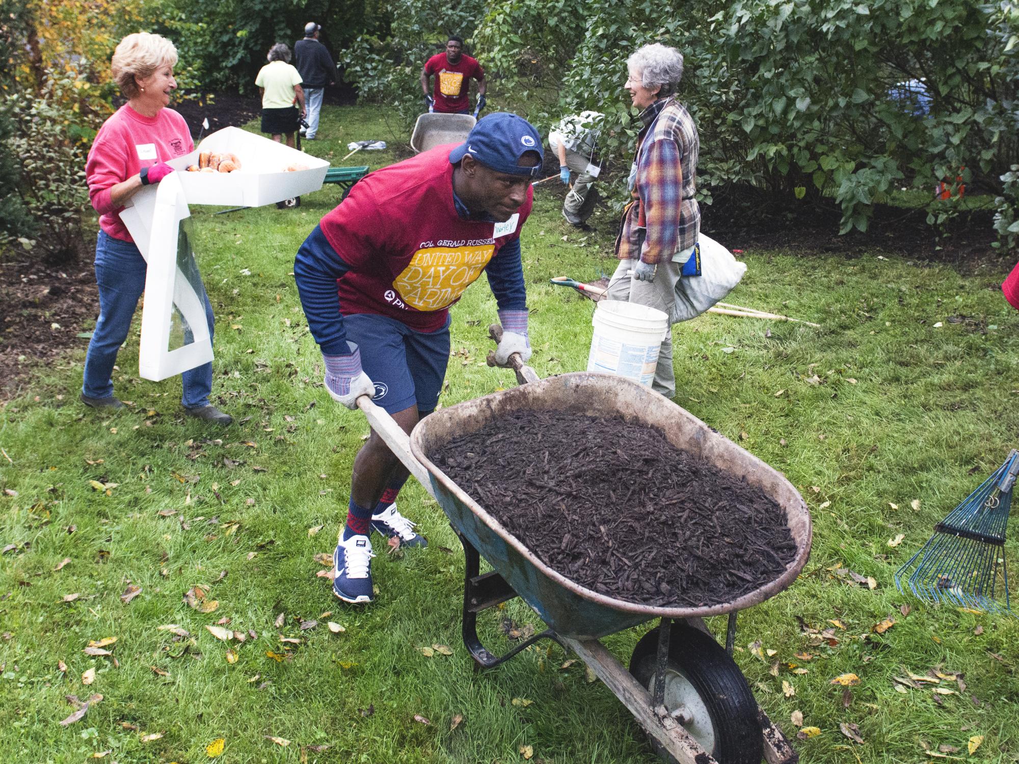 UnitedWay-Day of Caring 2014-102