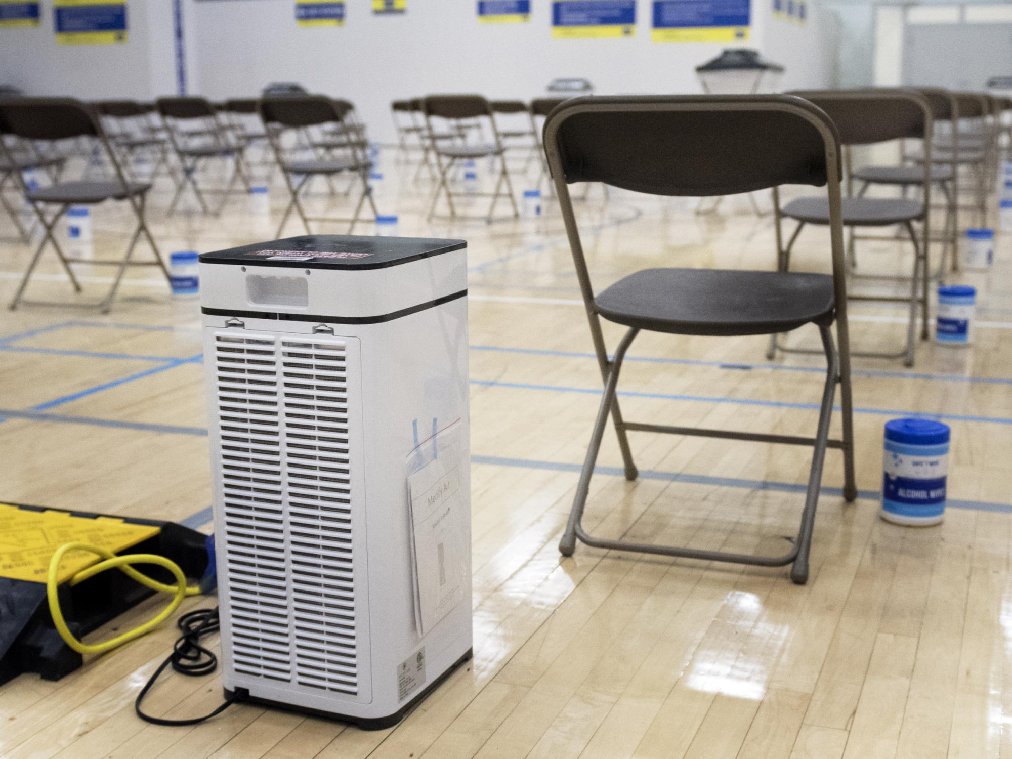 Air purifiers in COVID test center