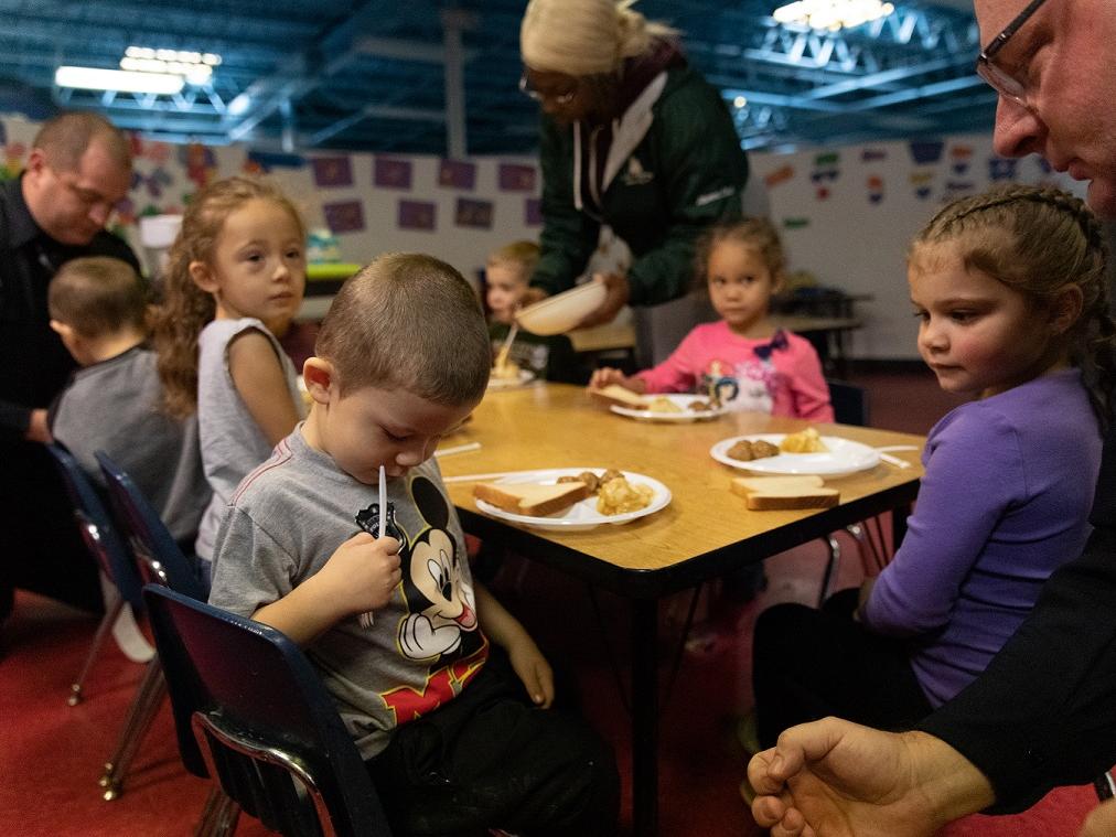 Police officers visit children in childcare
