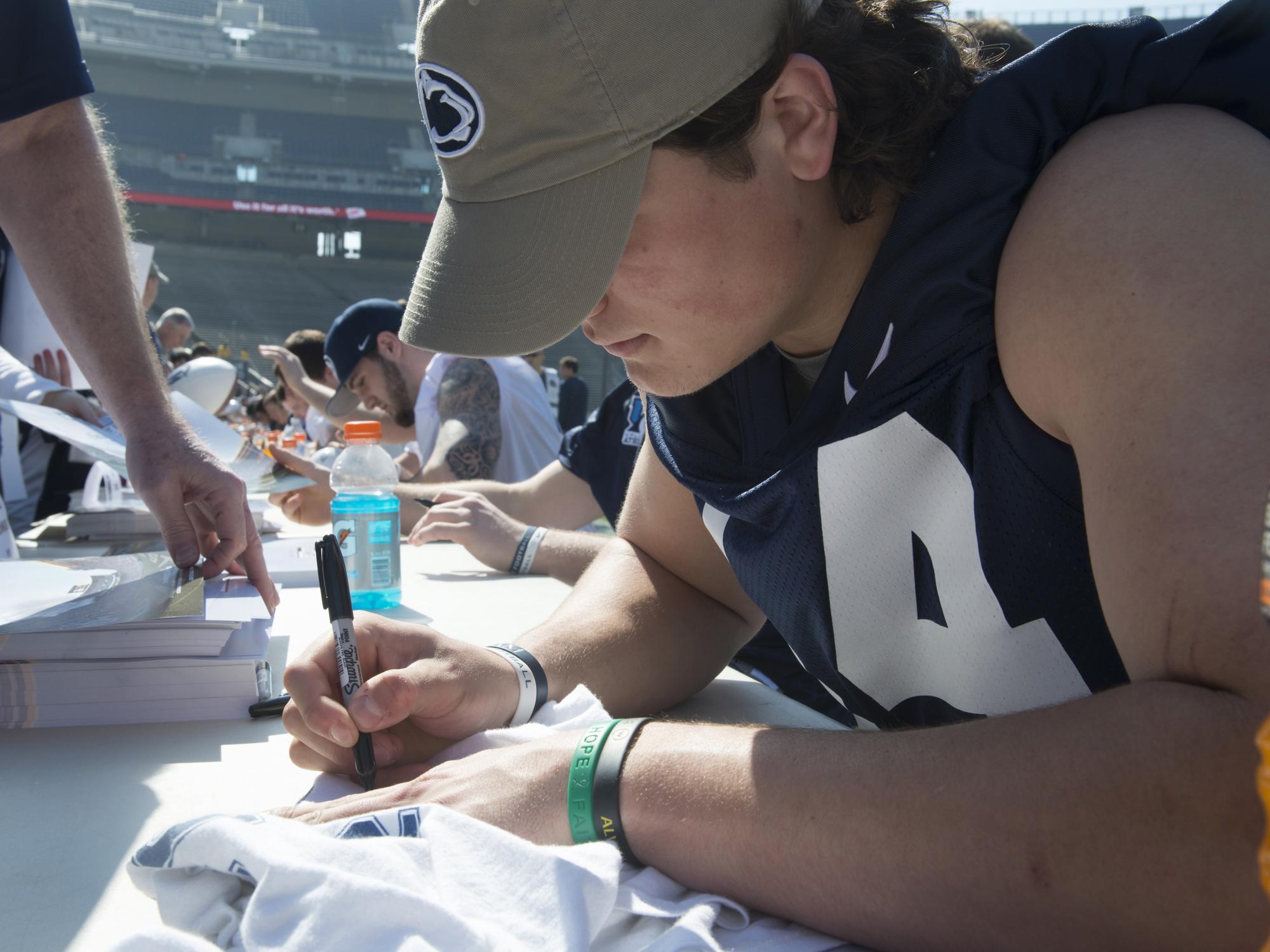 Christian Hackenberg autographs