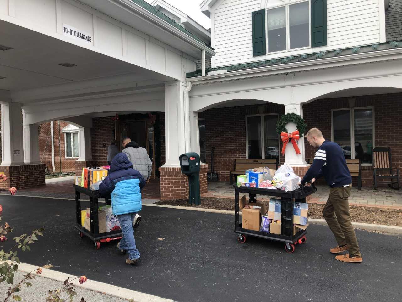 students donating goods 