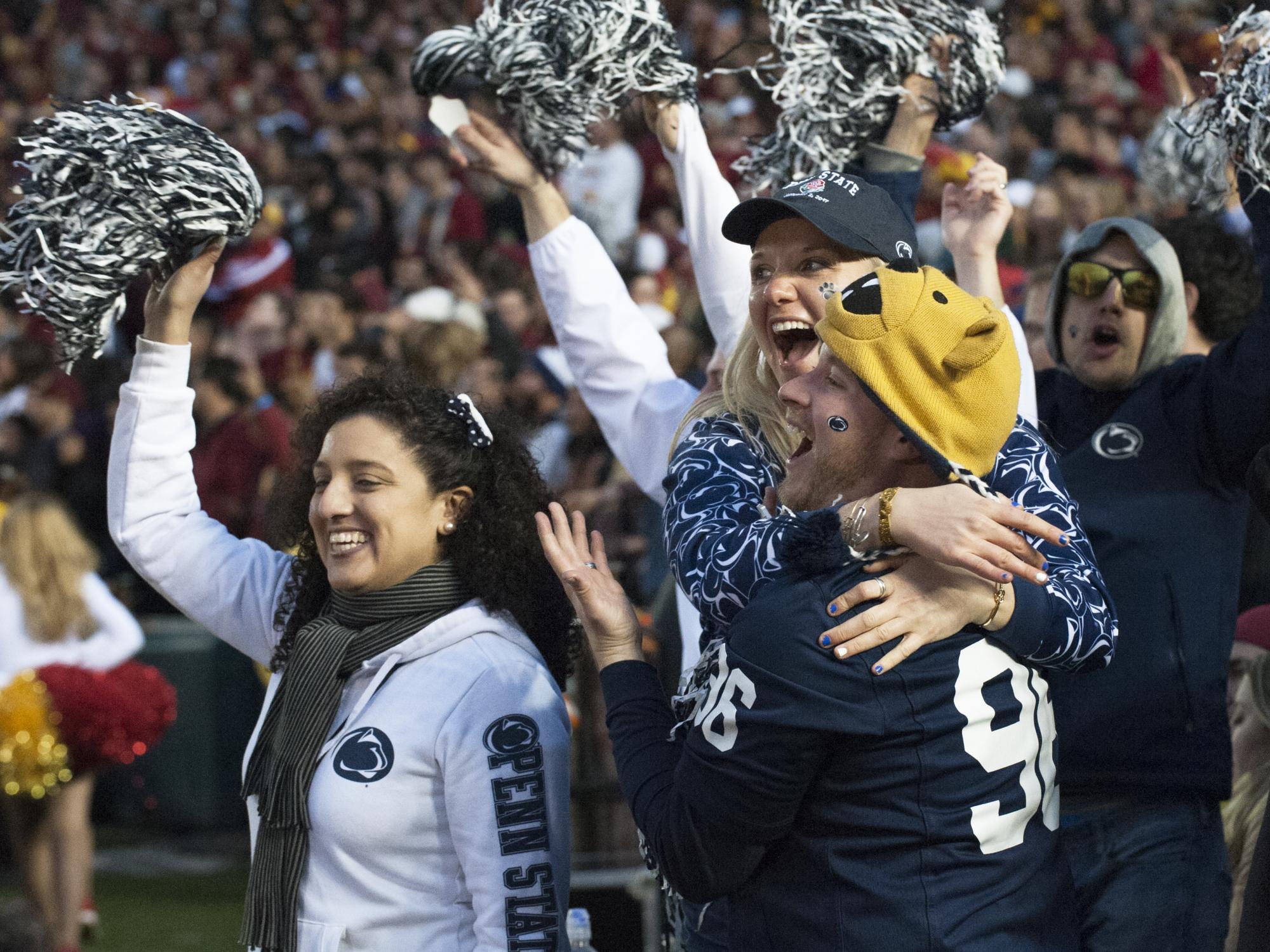 Penn State fans at Rose Bowl